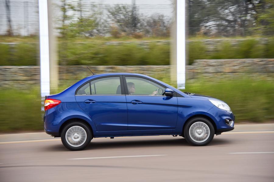  Tata Bolt Sedan 2015 года  (ZA) (фото 21 из 36)